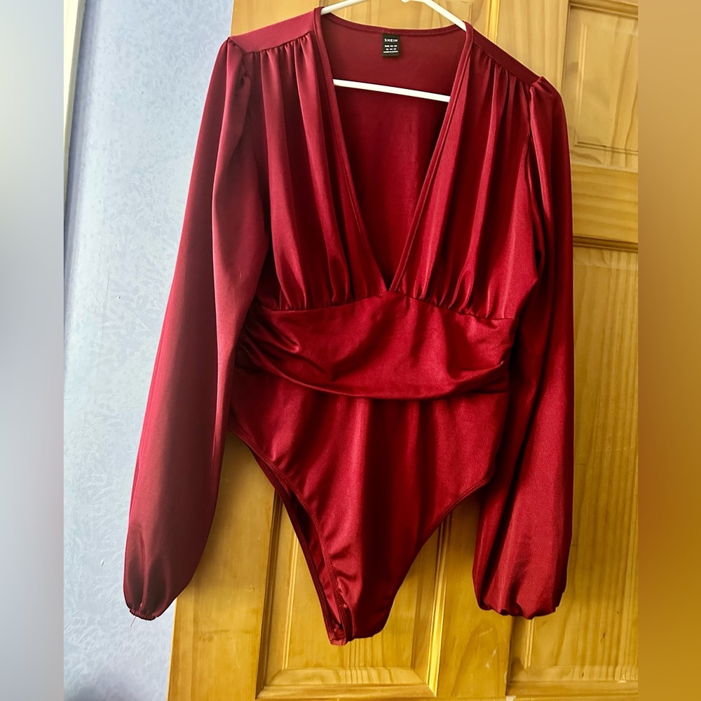 - SHEIN bae ruched plunging lantern sleeve bodysuit